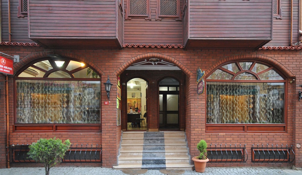 Side Hotel 26/36