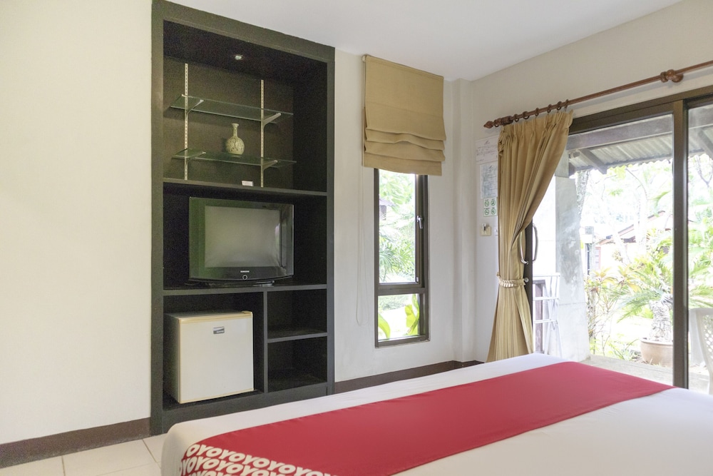 Oyo 1046 Noppharat Resort 38/54