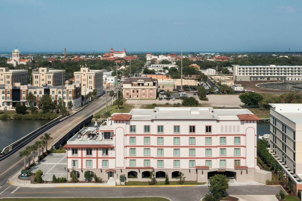 Hotel Amalga, St. Augustine, A Tribute Portfolio Hotel 1/43