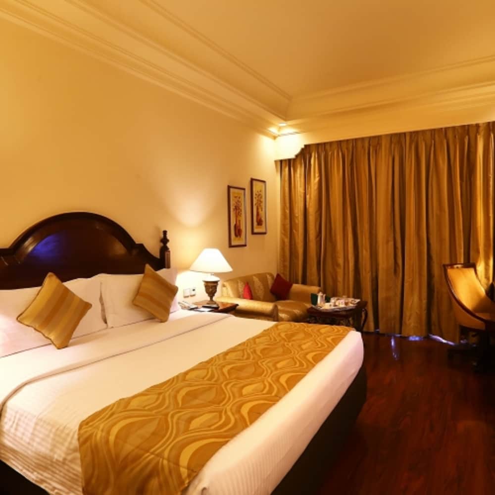 The Residency Towers Chennai 11/38