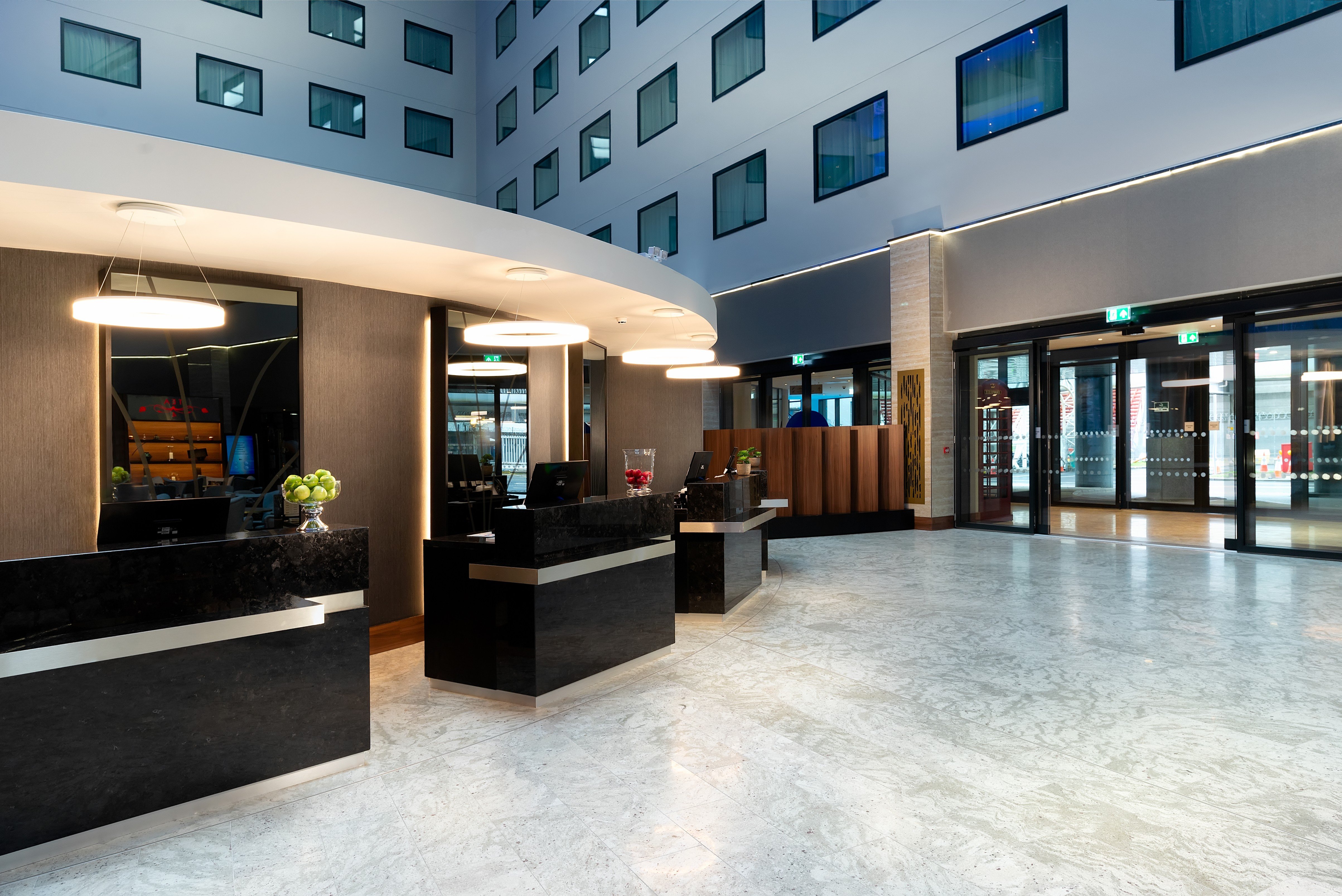 CROWNE PLAZA LONDON HEATHROW T4 65/65
