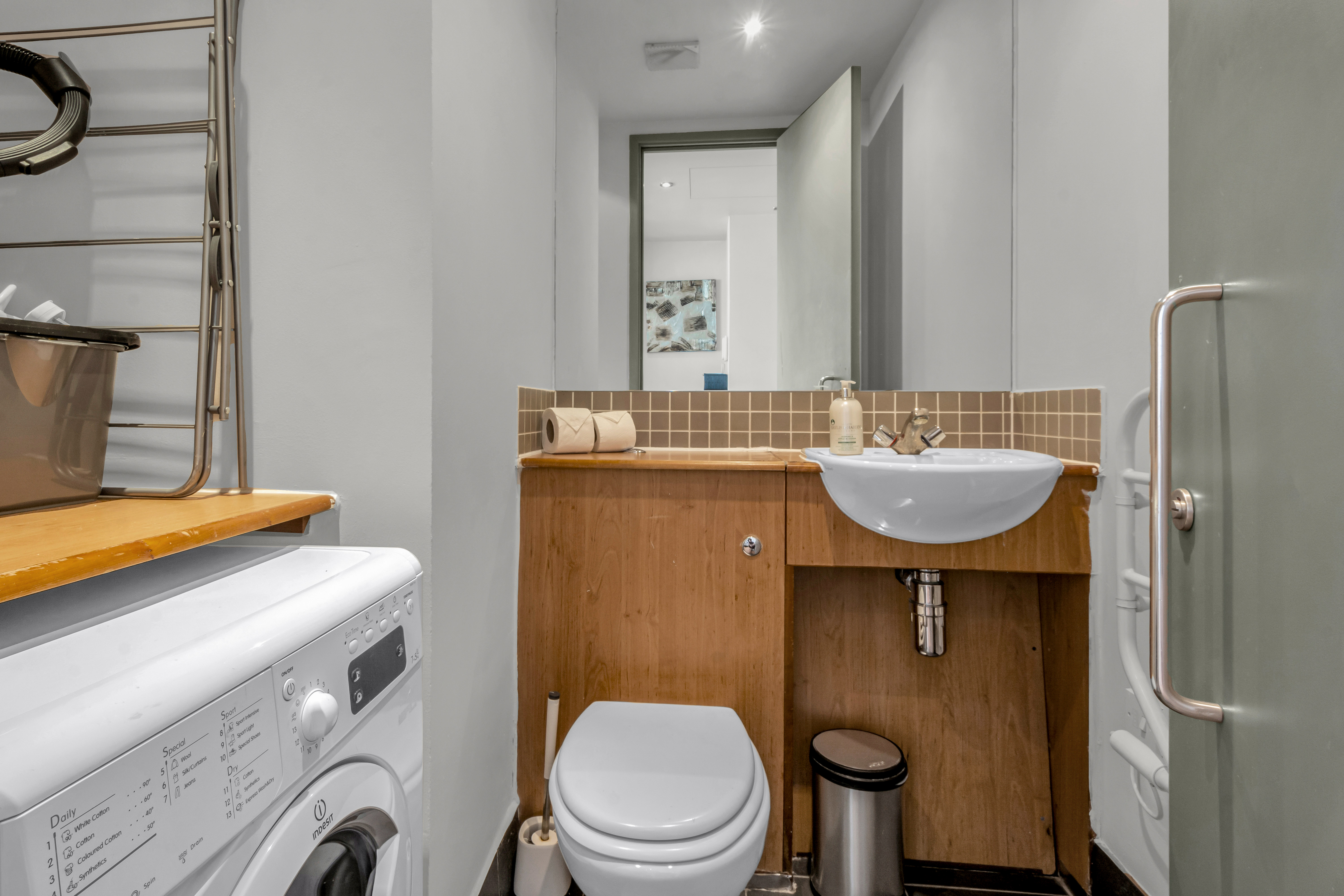 Luxurious Lawrence House Serviced Apartment 45/50