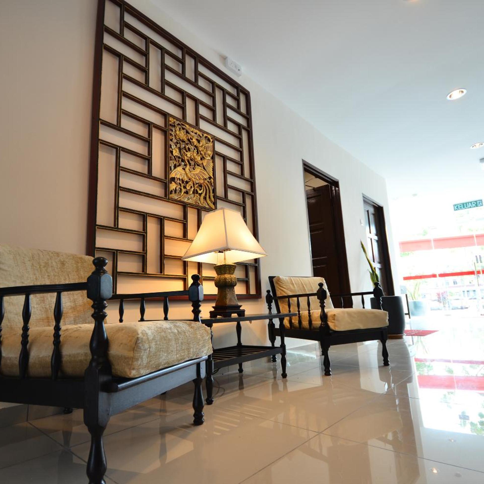 906 Riverside Hotel 24/51