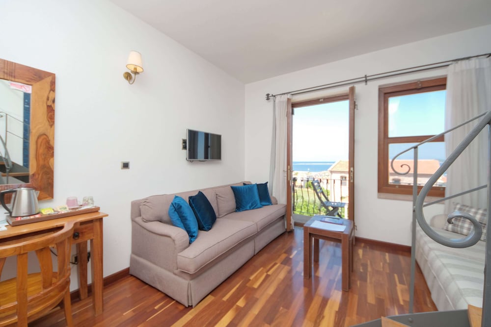 Cunda Labris Hotel 36/50