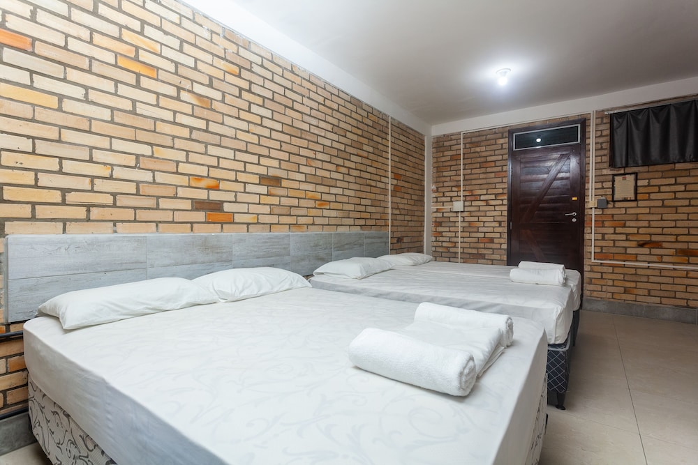 Economy Flat 23/47