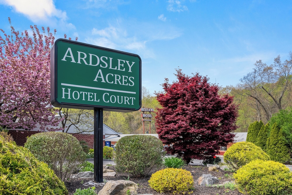Ardsley Acres Hotel Westchester 46/49