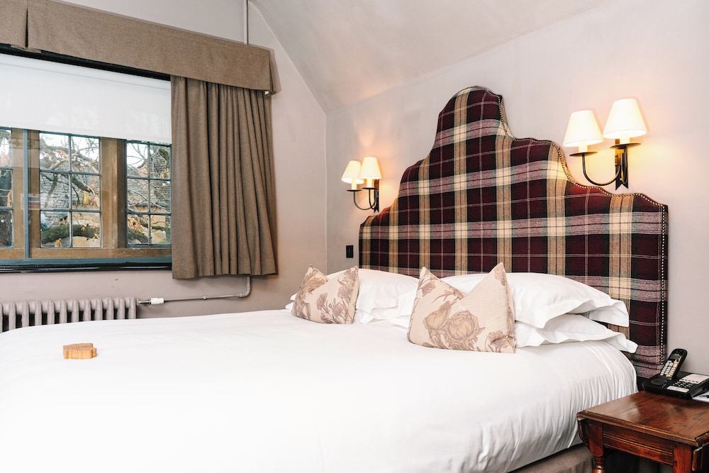 Single, Double Bed, Main House