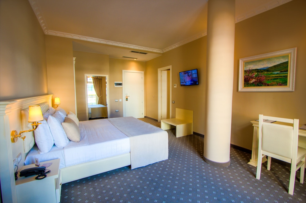 Lot Boutique Hotel 9/37