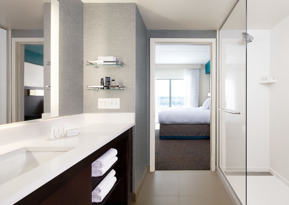 Residence Inn by Marriott Los Angeles LAX/Century Boulevard 13/51