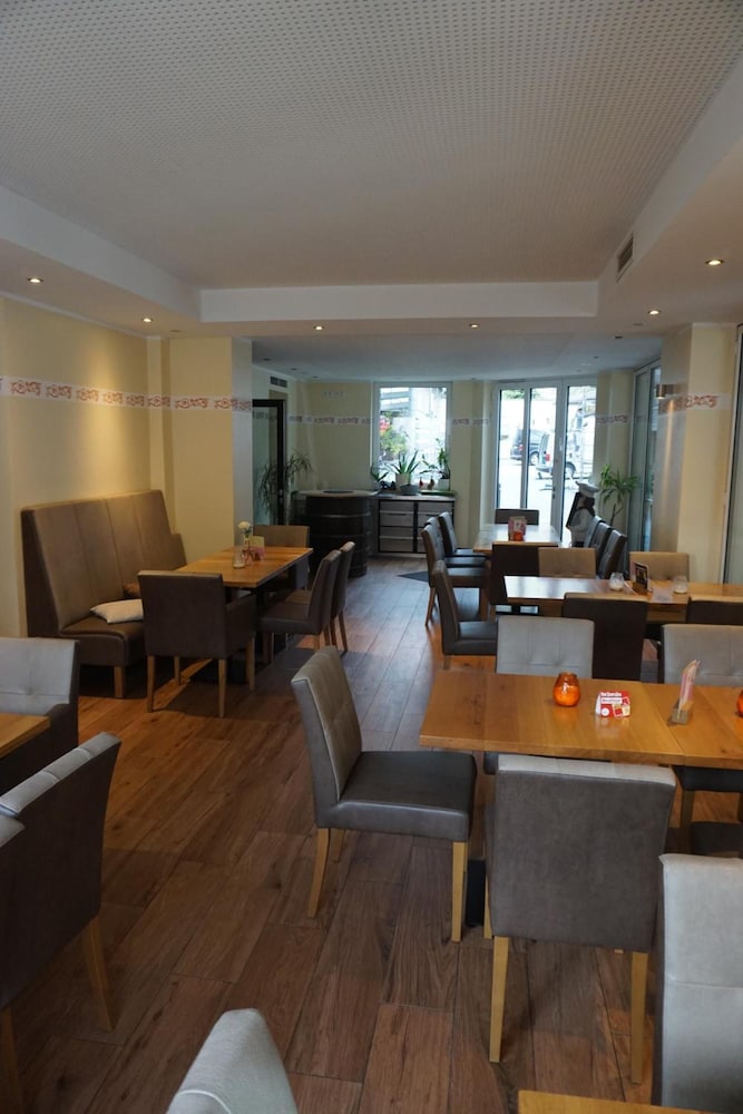 Hotel Weinhaus Grebel 24/49