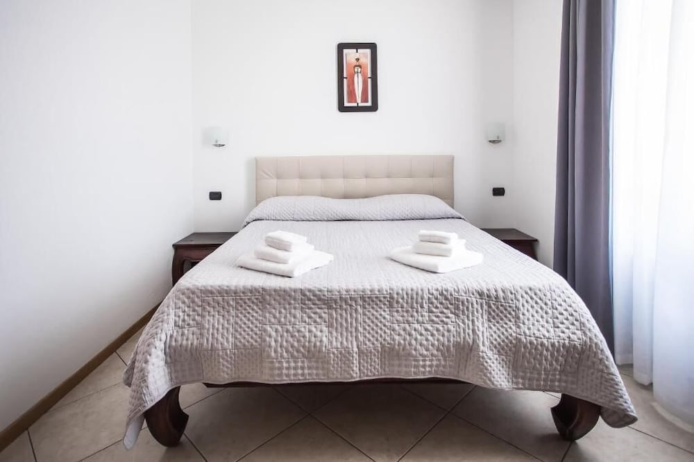 Hotel Amico 7/19