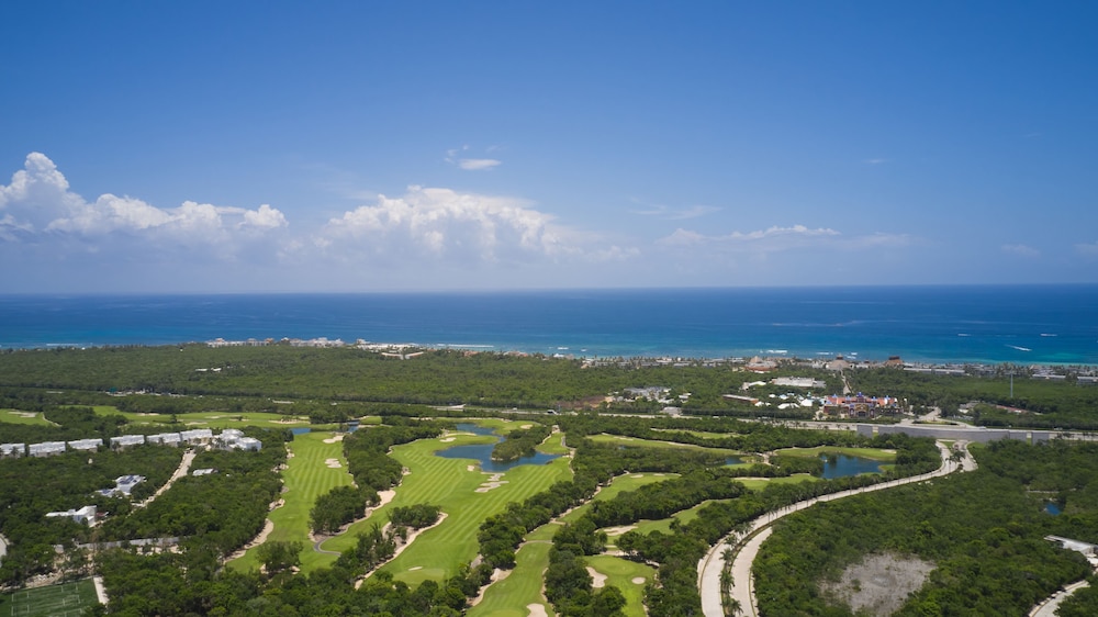 Bahia Principe Escape Sian Kaan 68/69