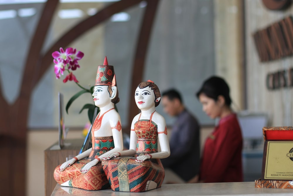 Crystal Lotus Hotel 59/63