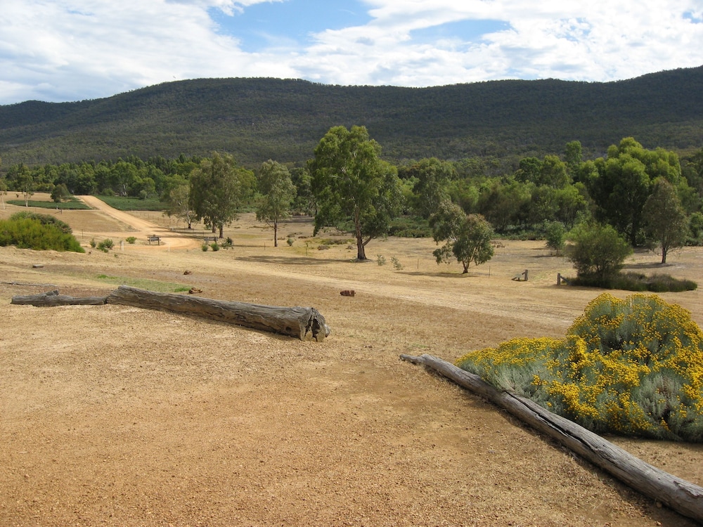 Grampians Pioneer Cottages 42/52