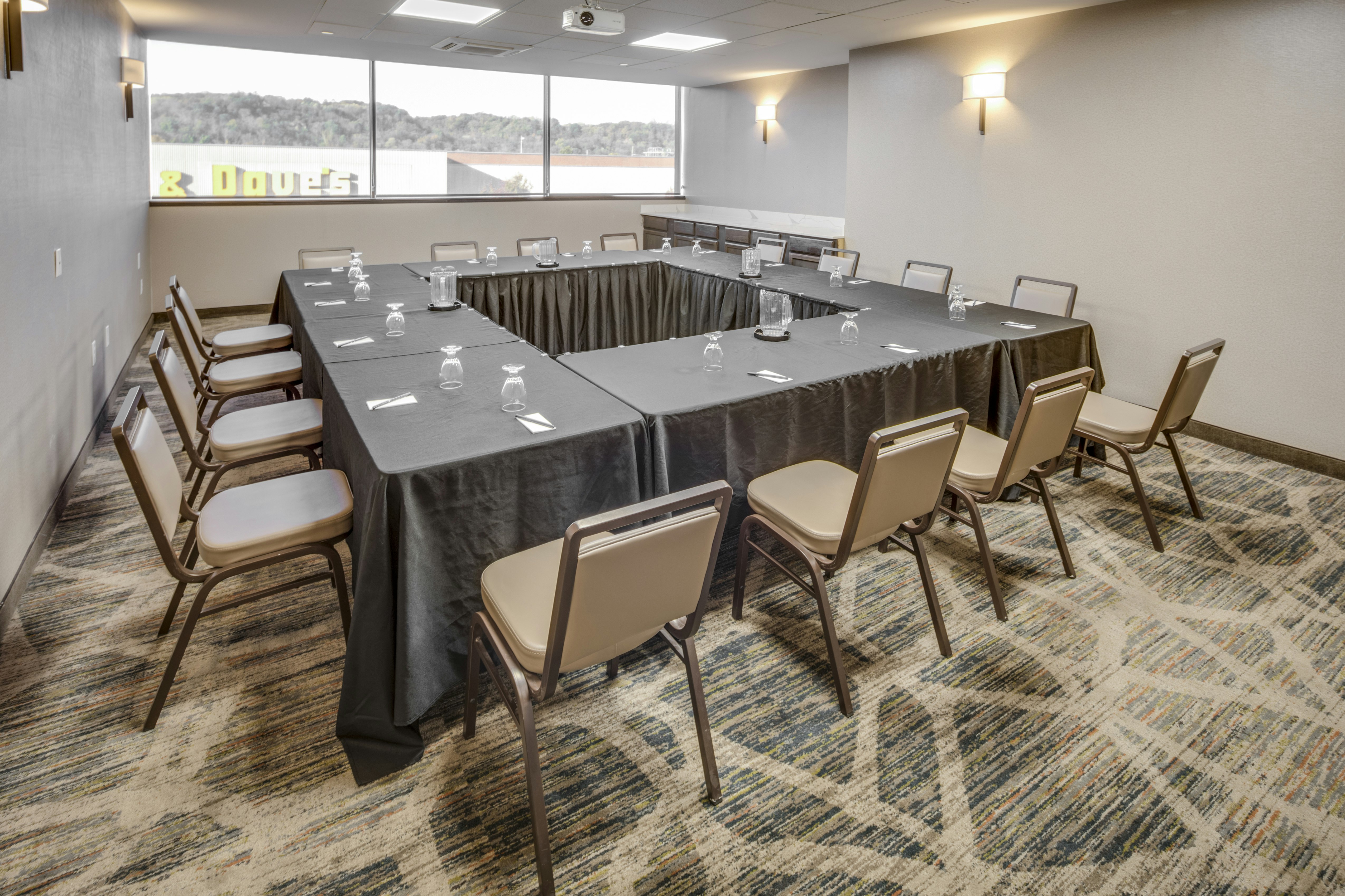 Doubletree By Hilton Huntington 24/26