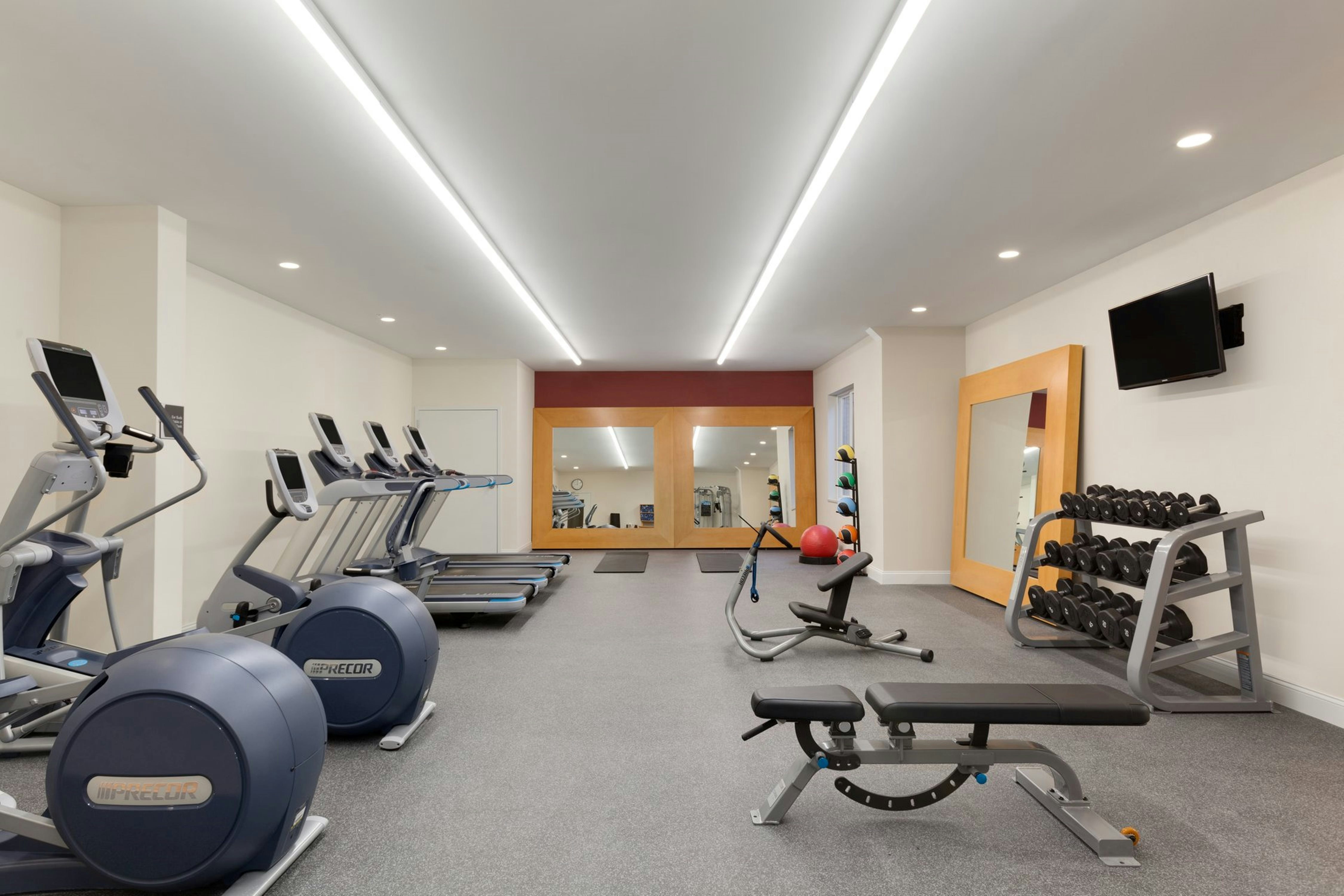 Homewood Suites By Hilton Burlington, VT 16/25