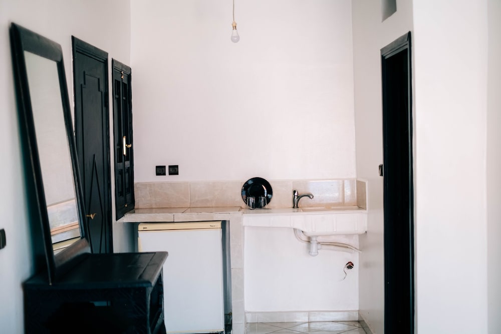 Appart Hotel Larbi 45/45