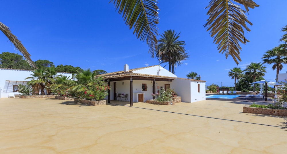 Es Pas Formentera Agroturismo 42/50