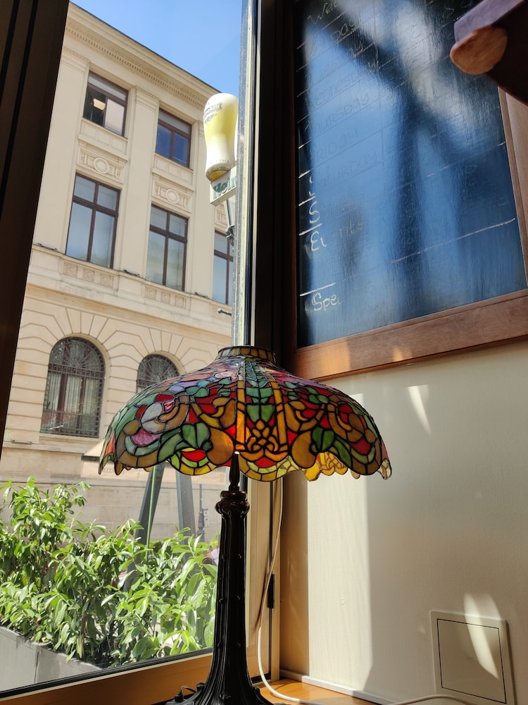 Rembrandt Hotel 38/49