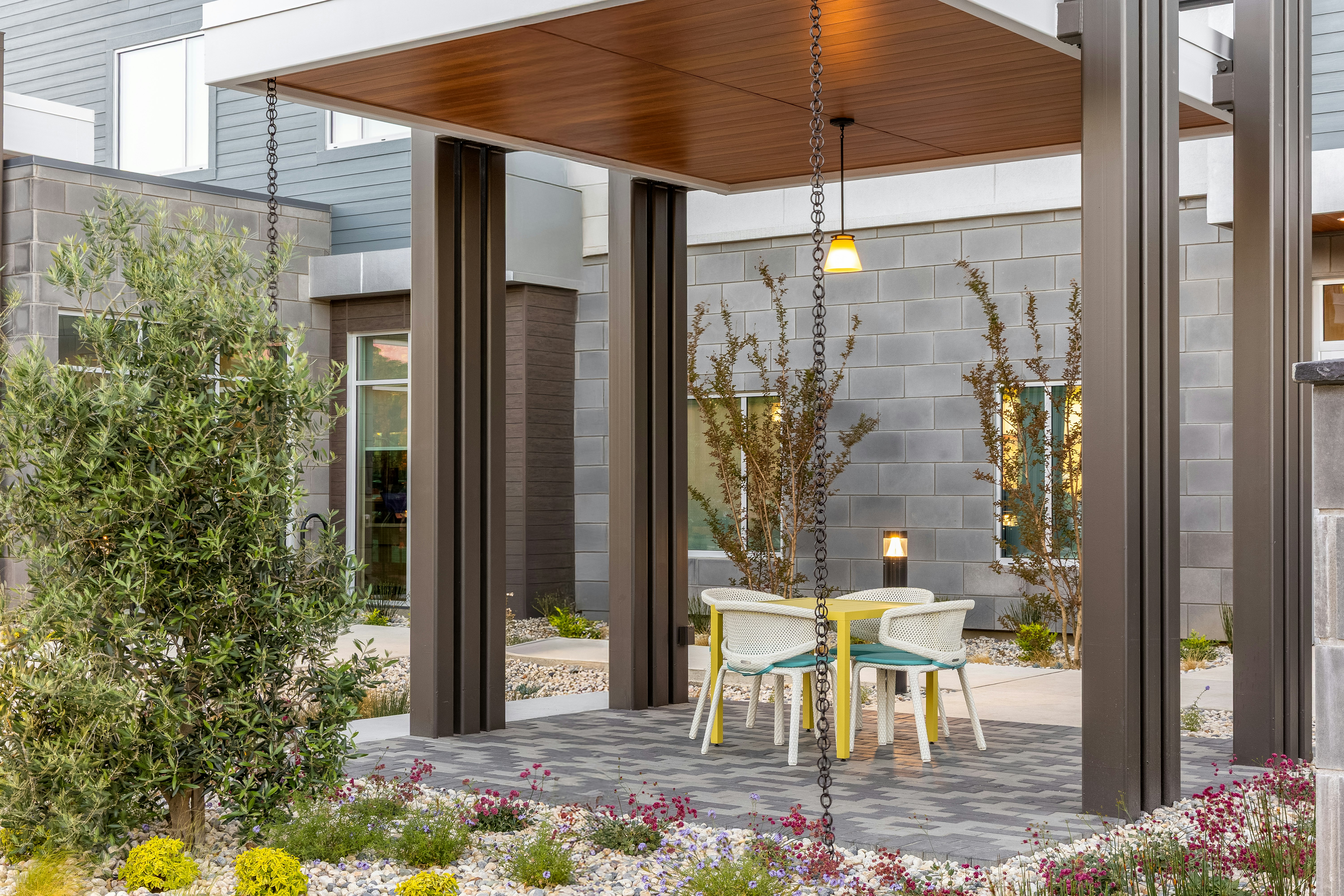 Hilton Garden Inn Walnut Creek 50/50