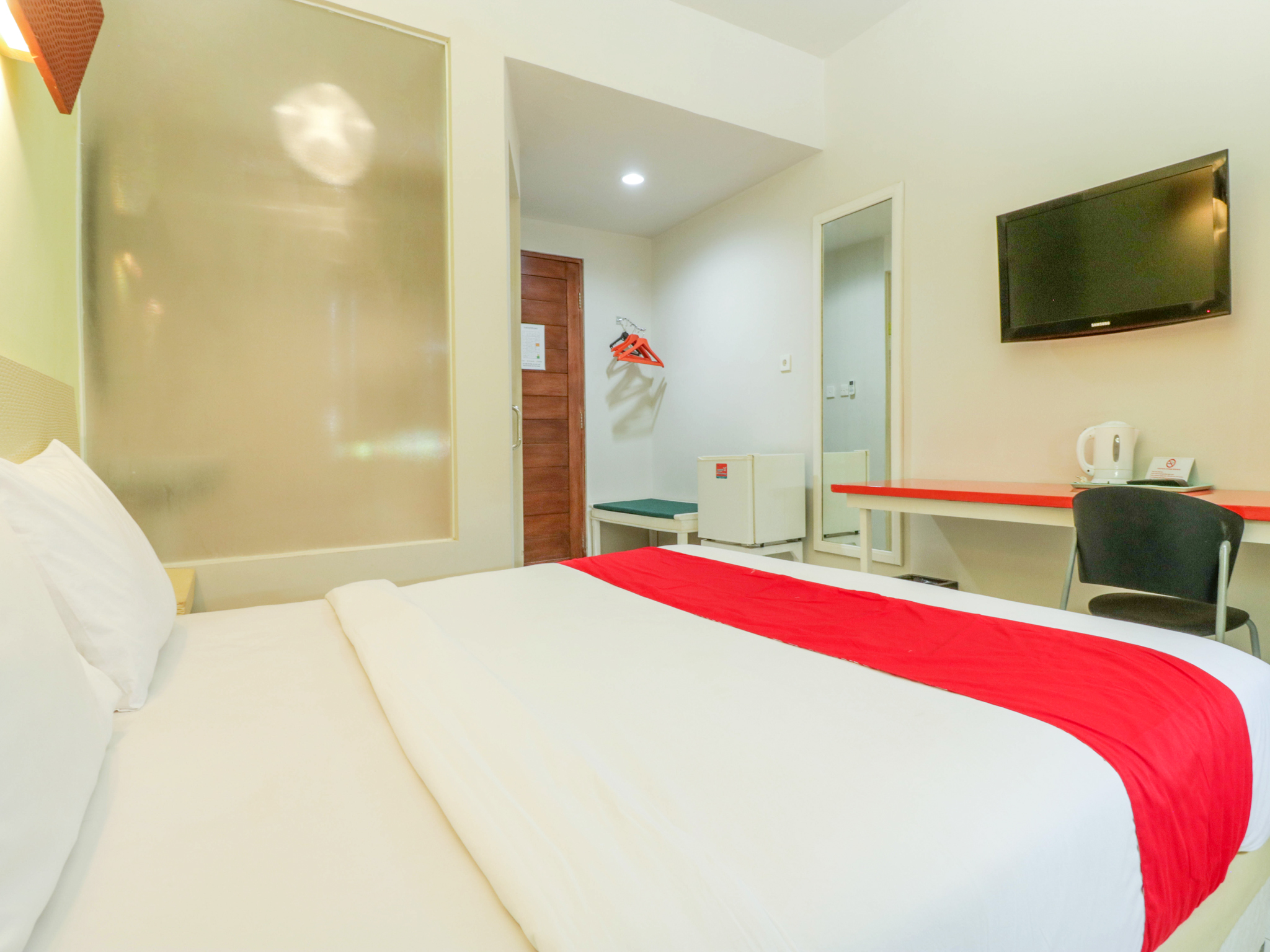 Oyo Flagship 2253 The Sunrise Sanur (Ex. Oyo 2253 The Sunrise Sanur) 19/56