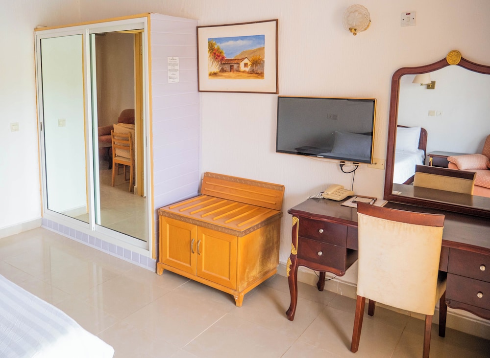Cape Point Hotel 53/76
