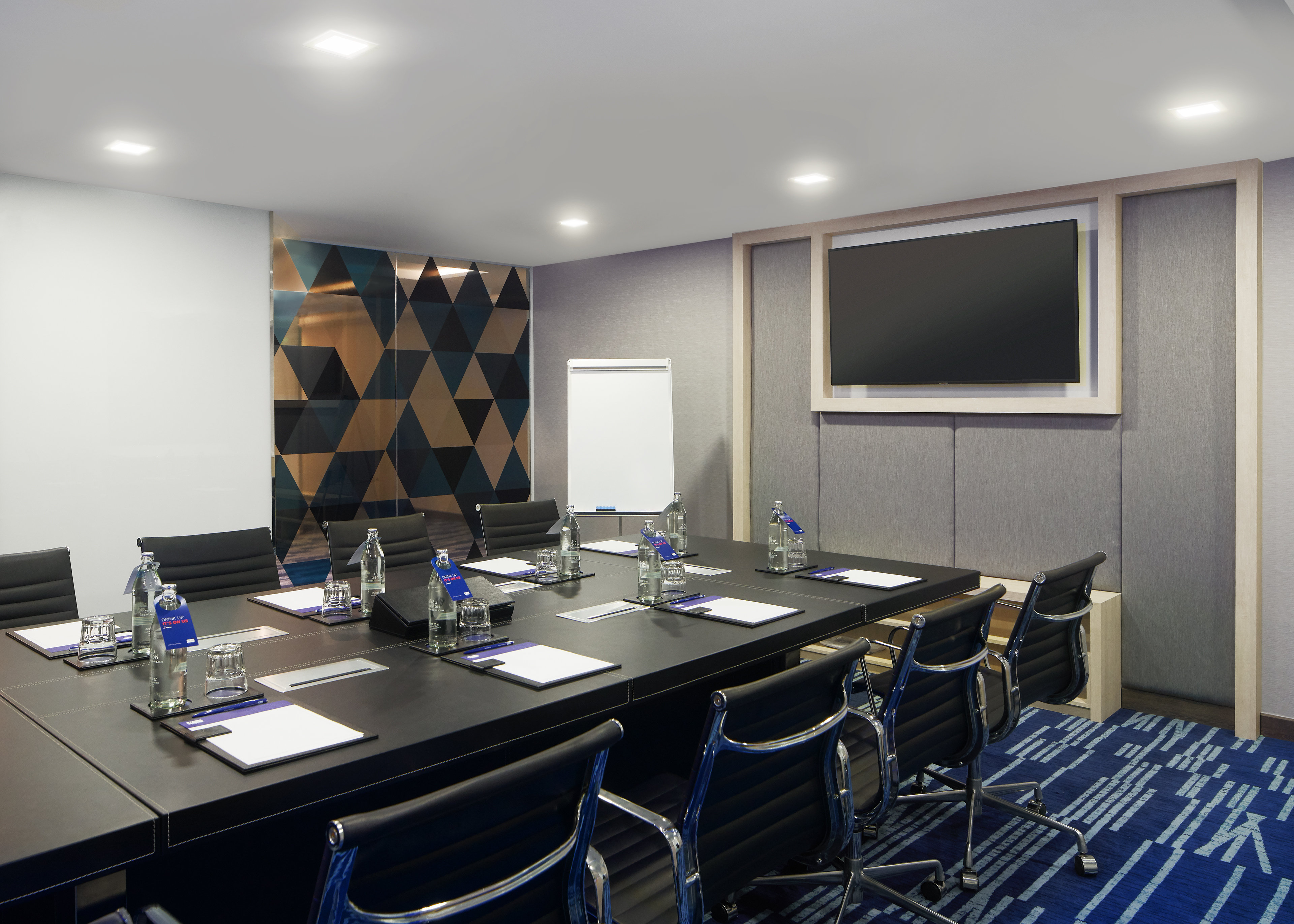 Holiday Inn Express Pattaya Central 60/80