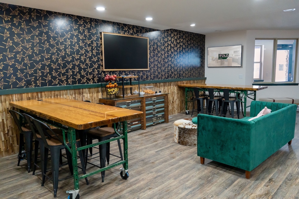 The Fold Hotels Steamboat Springs 57/65