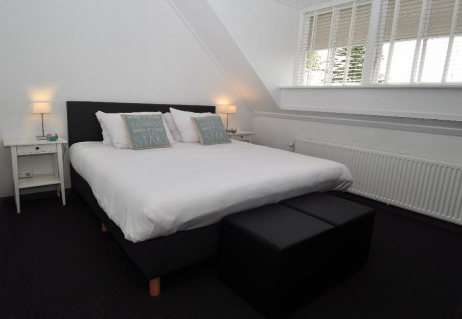 Hotel Herbergh Amsterdam Airport 14/30