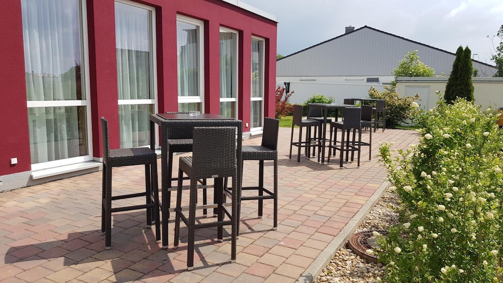 DREAM INN REGENSBURG 30/43