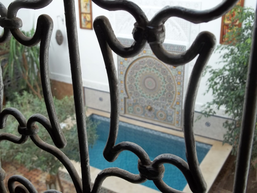 Riad Attarine 3/44