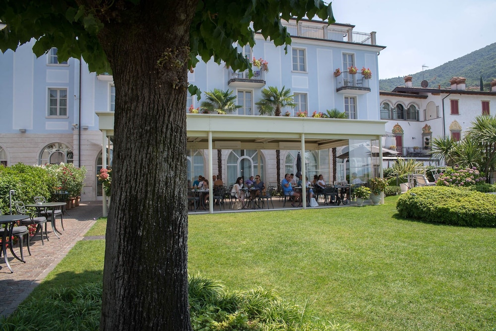 Hotel Rivalago 39/50