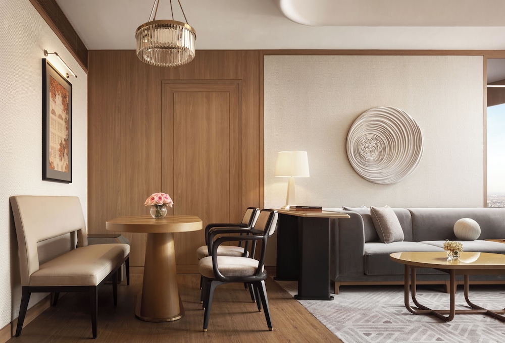 Shangri-La Phnom Penh 31/41