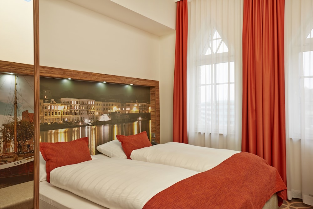 H+ HOTEL LUBECK 20/50