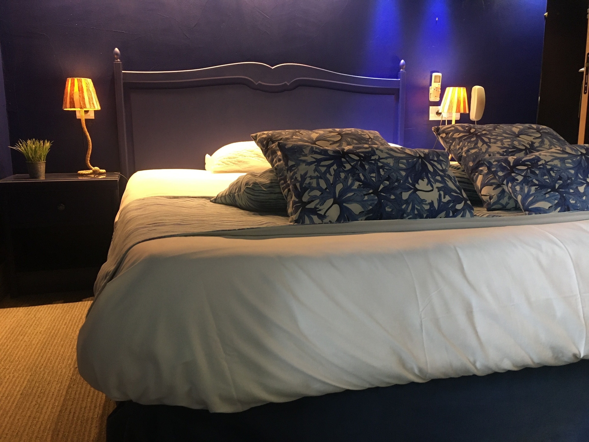 rooms