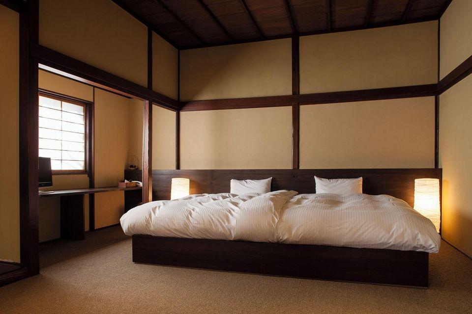 Interior, Deluxe, Twin Beds, 2 Futon Beds, Indoor Jetted Tub