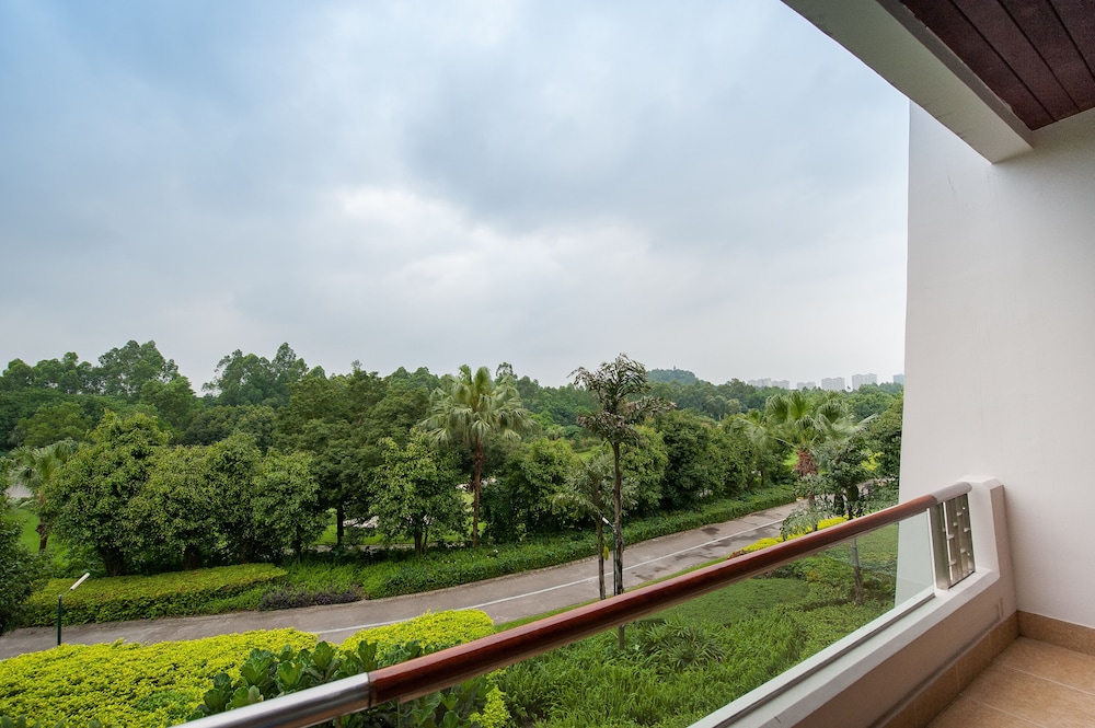 Mission Hills Resort Shenzhen 40/72