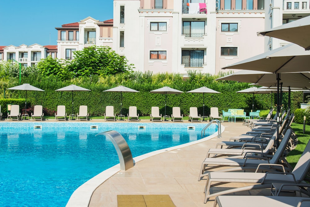 Miramar Hotel 39/50