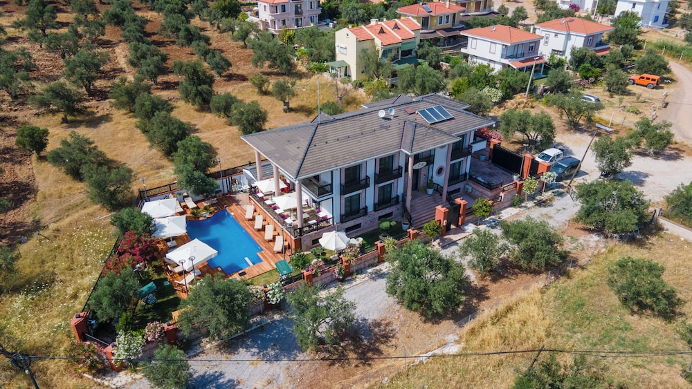 Cunda Eye +16 Adult Only 7/50