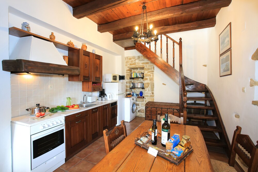Villa Kamilari 39/48