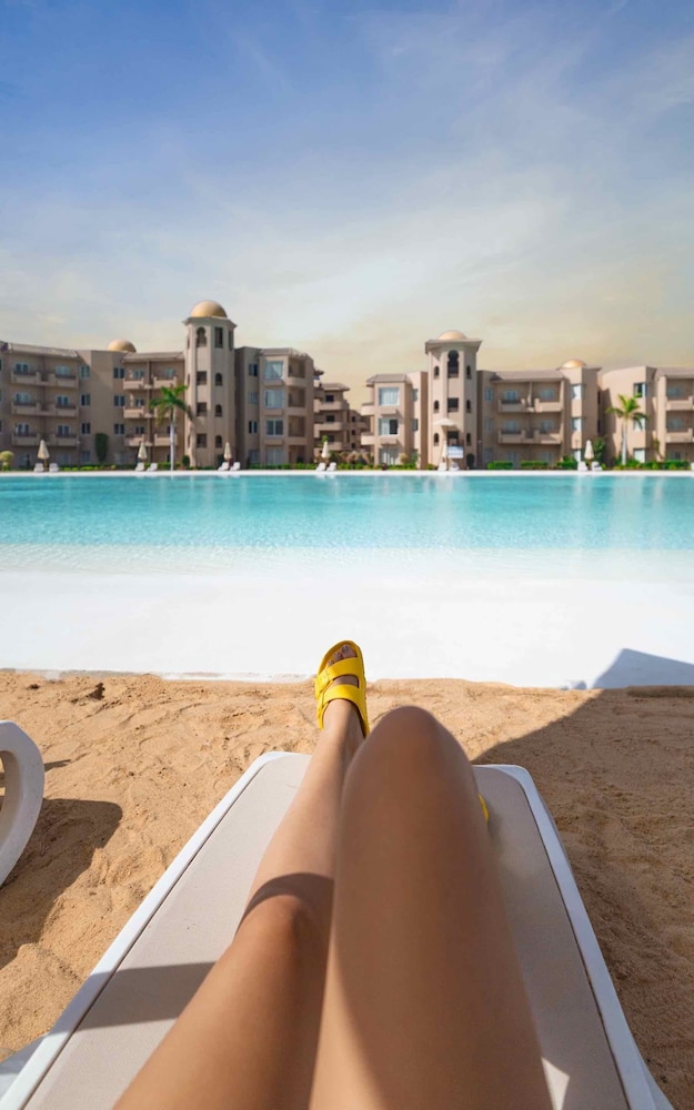 Marom Port Said Resort & Beach 45/57