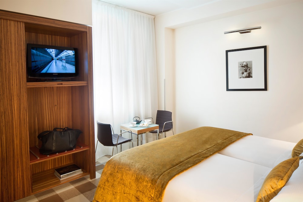 Starhotels Anderson 6/66