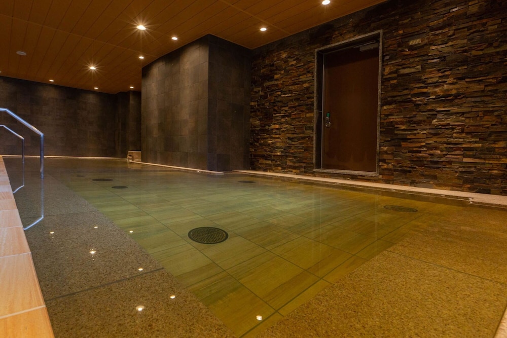 Osaka Hinode Hotel 43/72