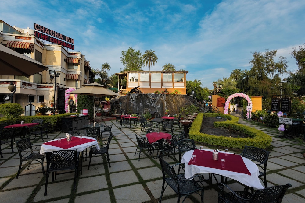 CHACHA INN. 57/77
