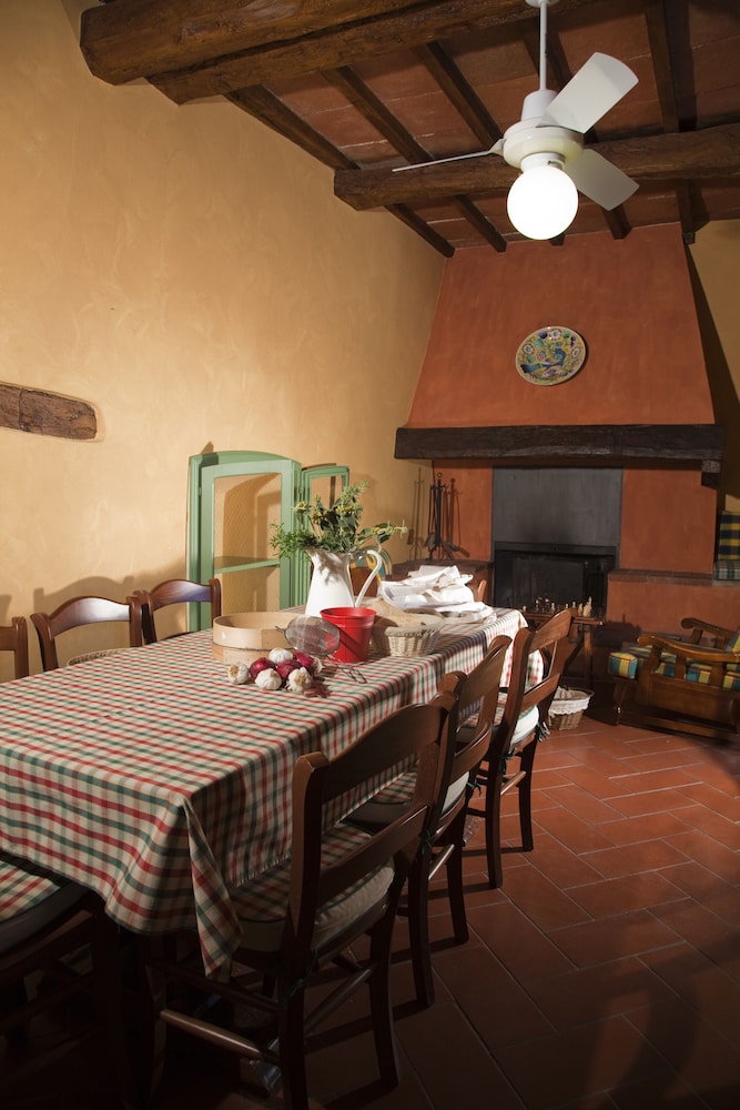 Agriturismo Fattoria Lavacchio 33/50