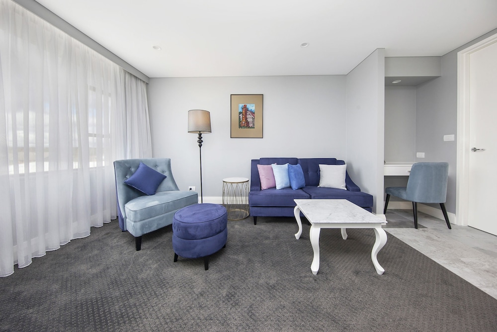 Canberra Rex Hotel 44/67