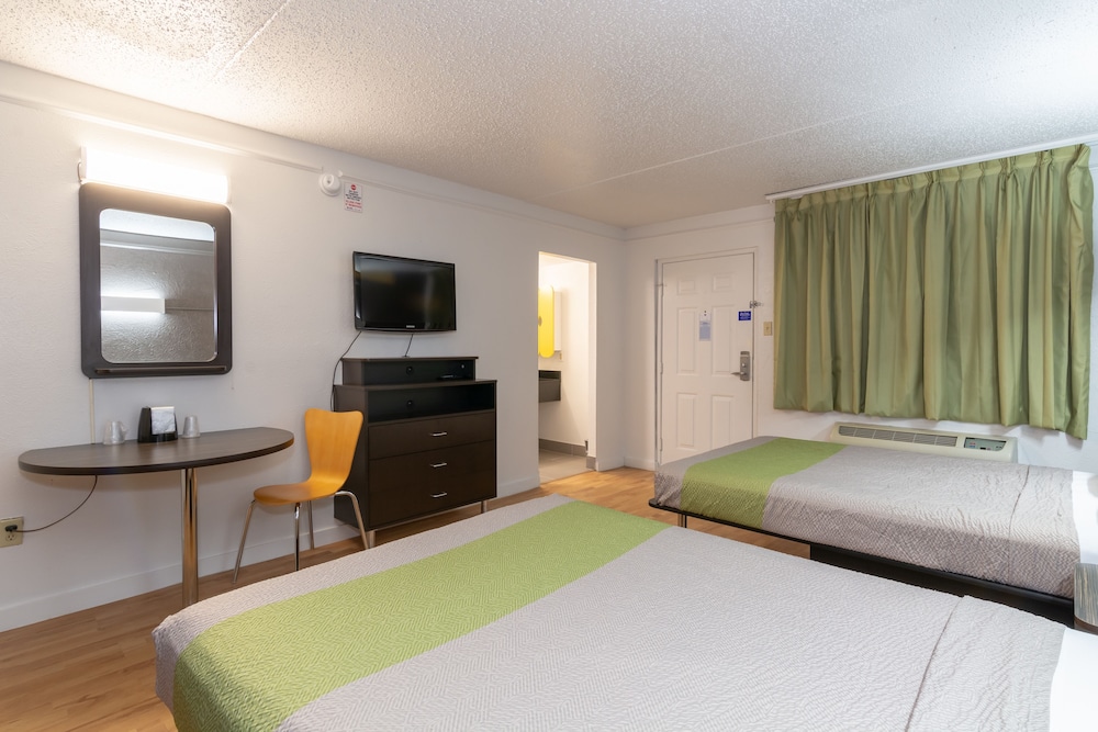Studio6 Fort Worth, TX - West Medical Center 29/49