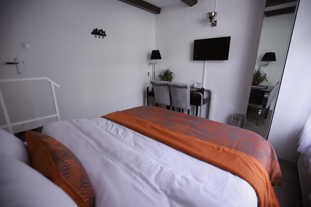 Hotel Jupiter 26/78