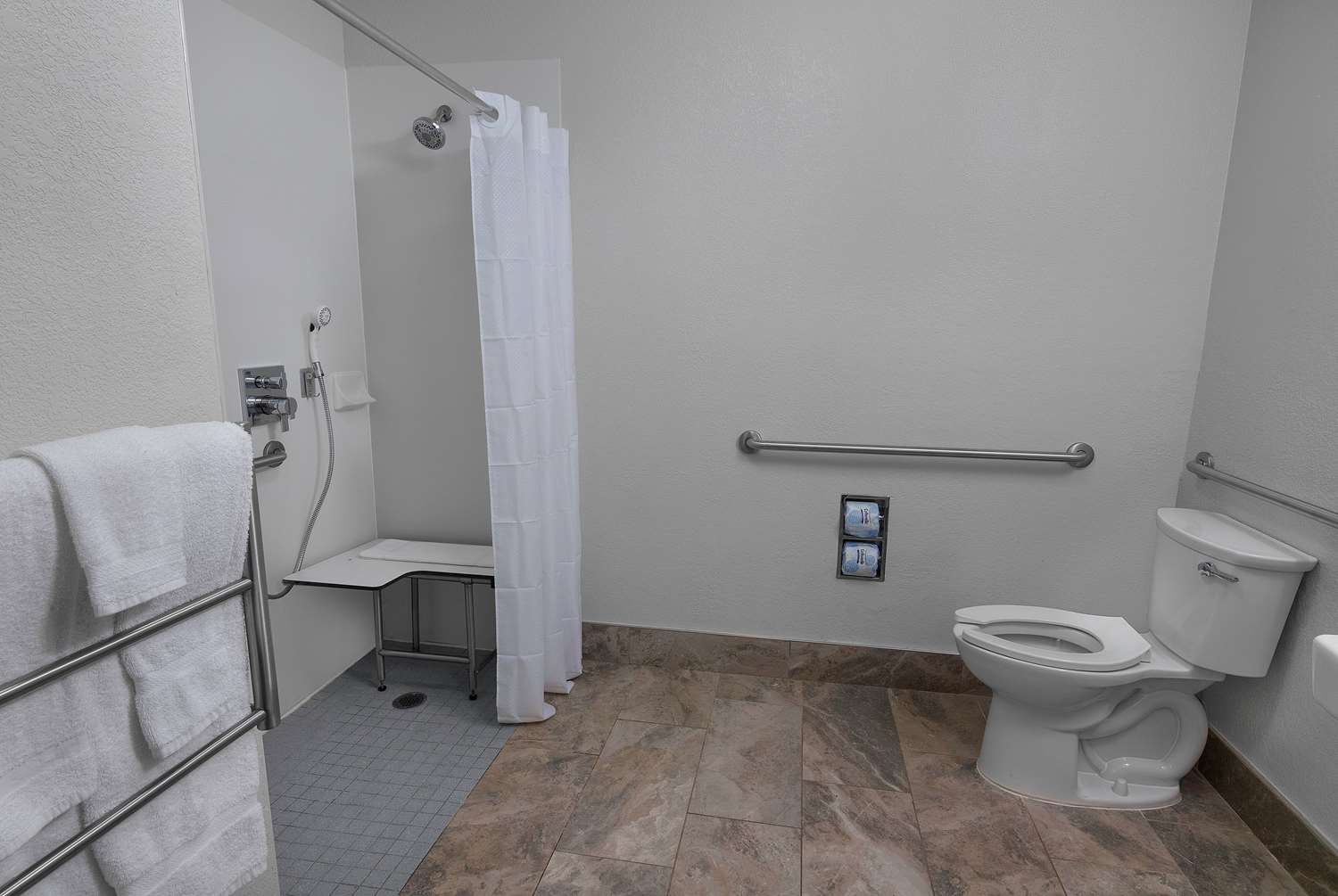 La Quinta Inn and Suites by Wyndham Miami Airport West 58/60
