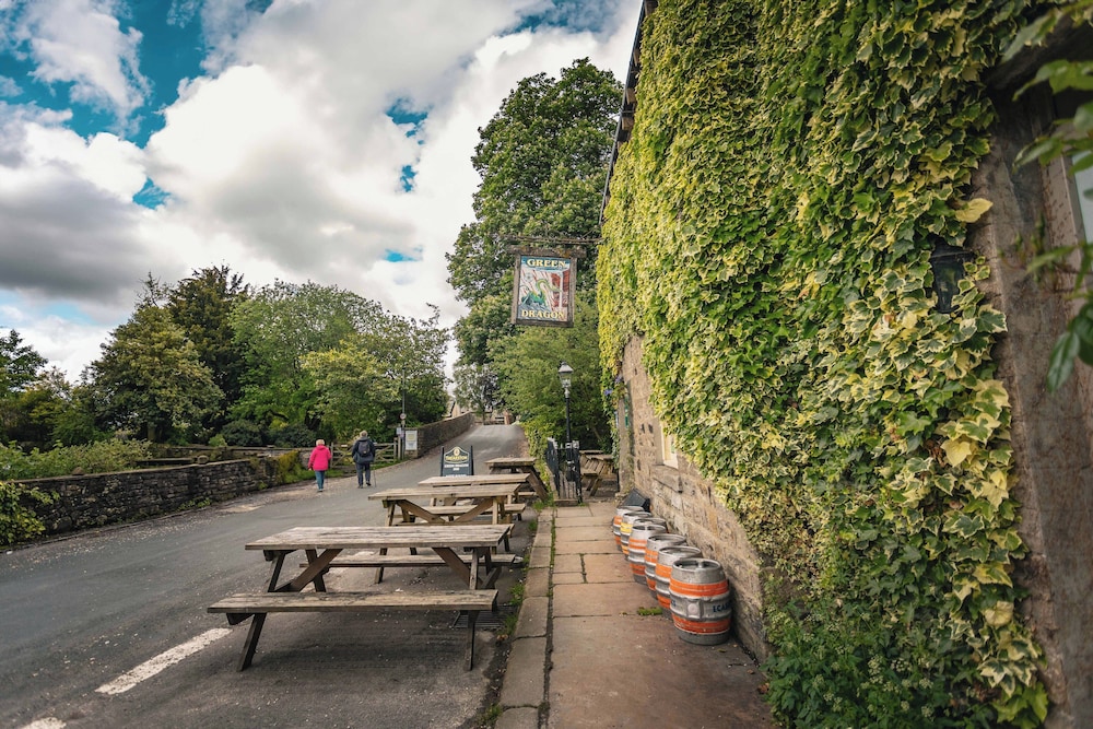 The Green Dragon Inn at Hardraw 35/50